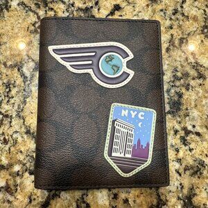 NWT Coach 1283 Passport Holder/Wallet with Travel Patches